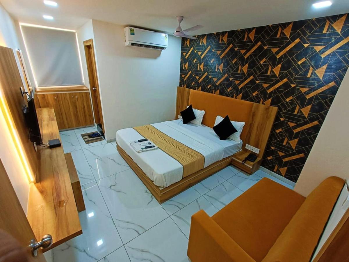 Hotel Rock Ānand Extérieur photo